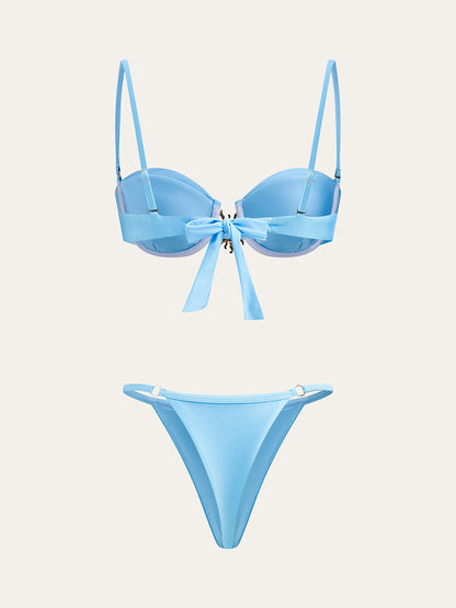Güneş Işıltısı Bikini Seti ve Pareo Etek İle