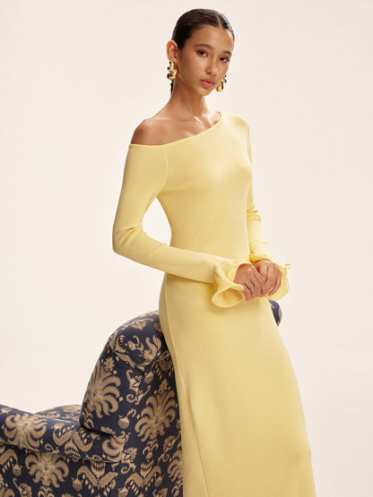 Omuzları Açık Volanlı Etek Kazak Elbise