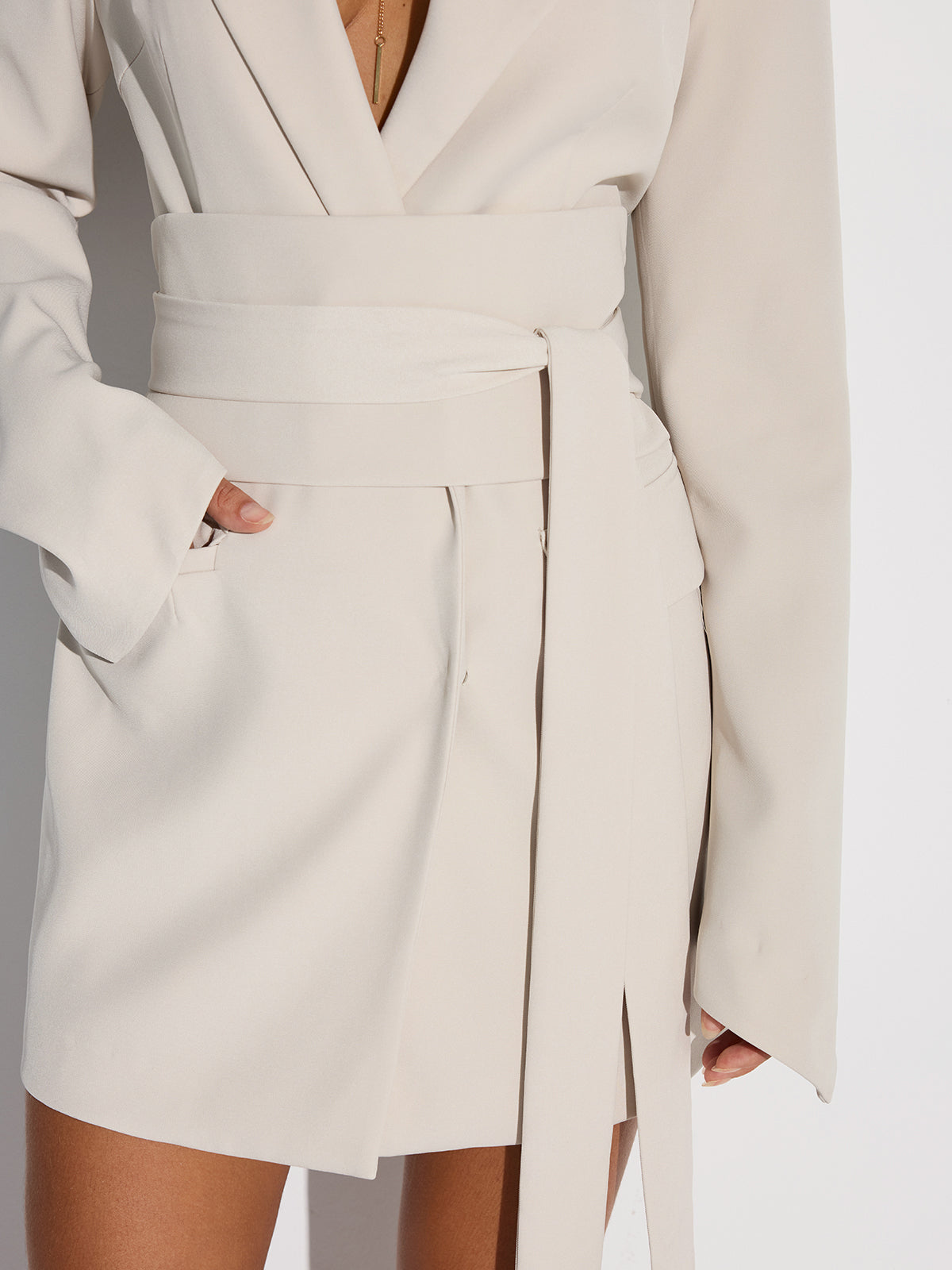 Çift Sıra Düğmeli Kemerli Blazer Elbise