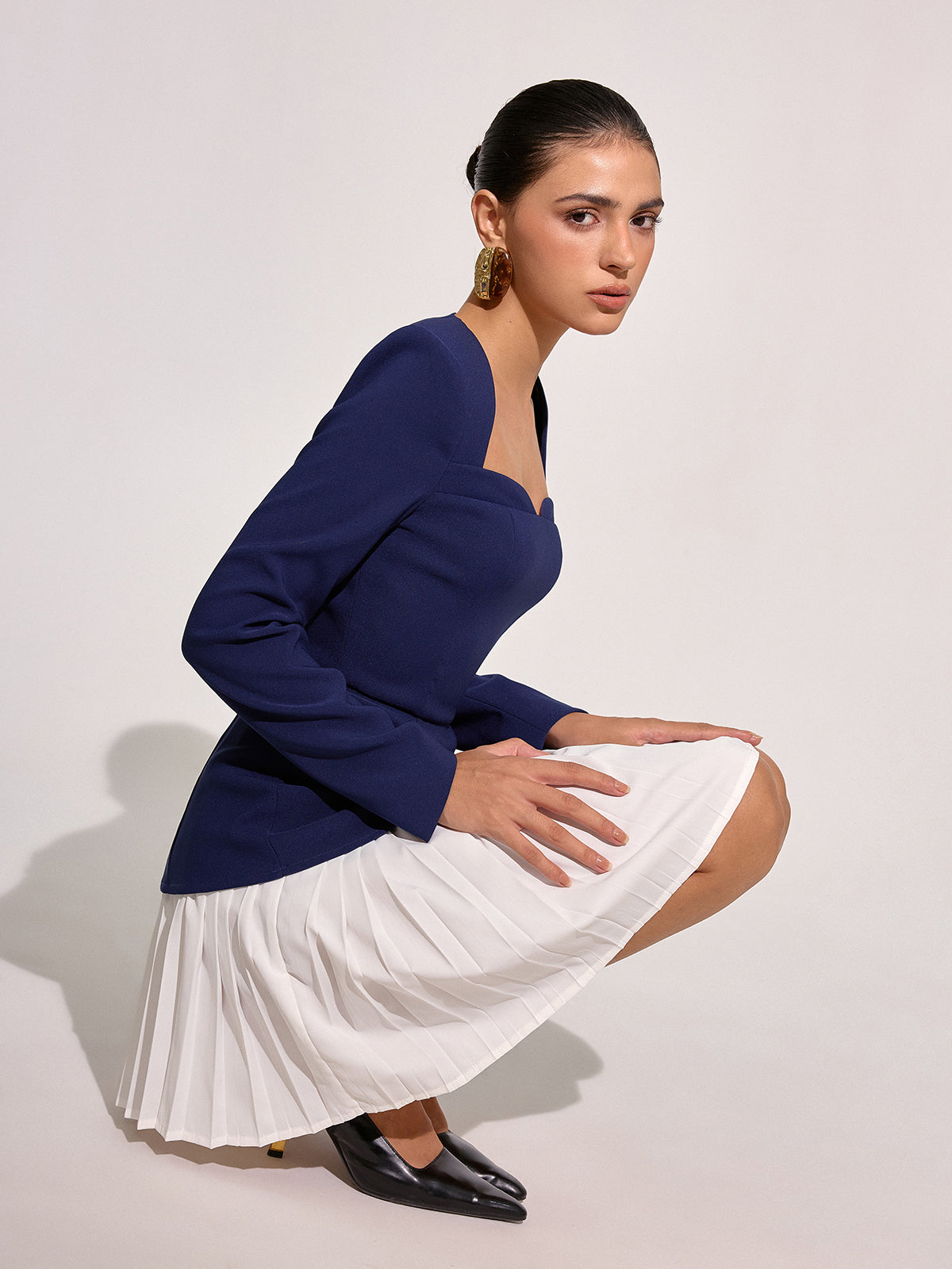 Kontrast Pileli Etek Kare Yaka Mini Elbise