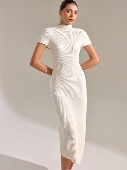 Yarım Balıkçı Yaka Kısa Kollu Asimetrik Etek Ucu Maxi Elbise